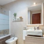 holiday accommodation bathroom malaga