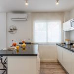 apartamento turistico cocina malaga